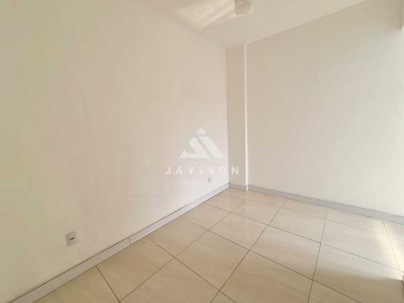 Apartamento à venda com 2 quartos, 58m² - Foto 7