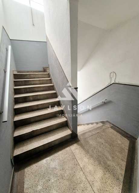 Apartamento à venda com 2 quartos, 58m² - Foto 22