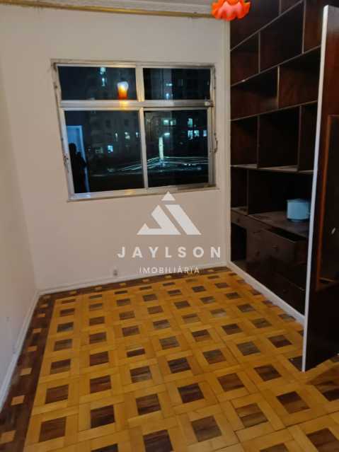 Apartamento à venda com 3 quartos, 79m² - Foto 3