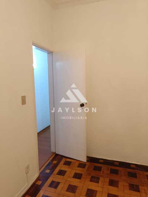 Apartamento à venda com 3 quartos, 79m² - Foto 11