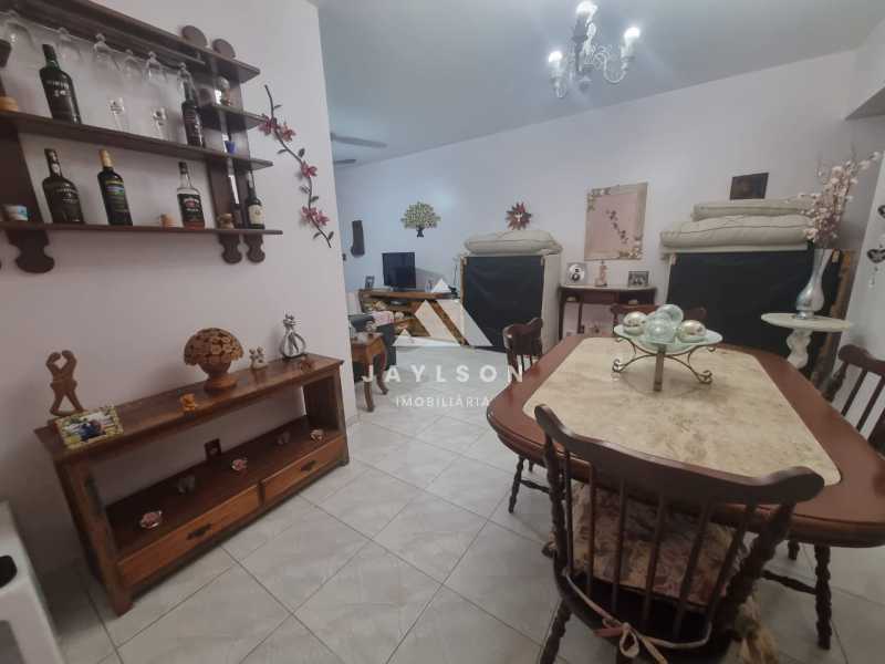 Apartamento à venda com 3 quartos, 132m² - Foto 8