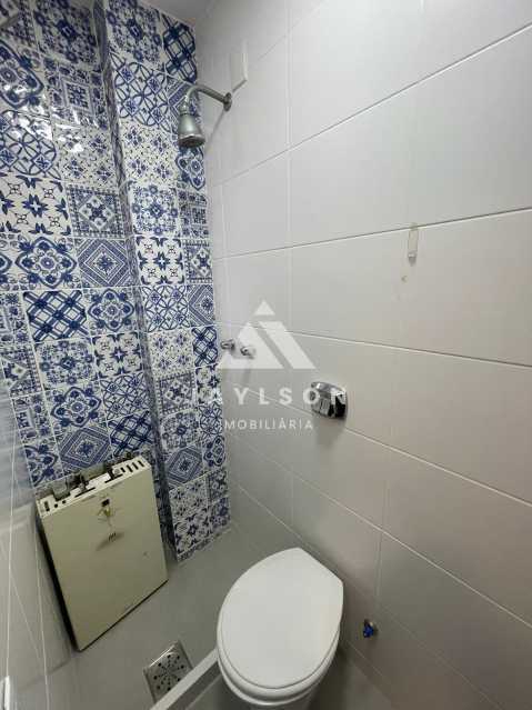 Apartamento à venda com 3 quartos, 158m² - Foto 16