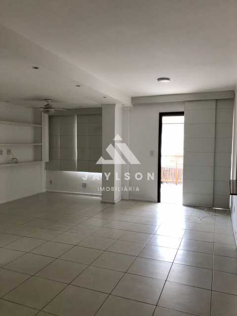 Apartamento à venda com 2 quartos, 87m² - Foto 6