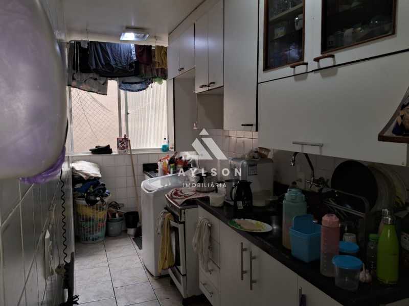 Apartamento à venda com 2 quartos, 60m² - Foto 14