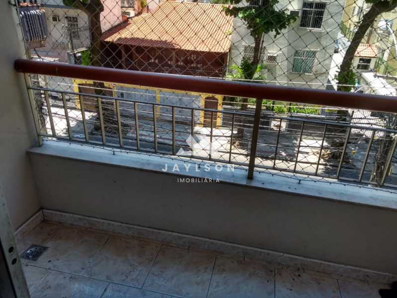 Apartamento à venda com 2 quartos, 60m² - Foto 21