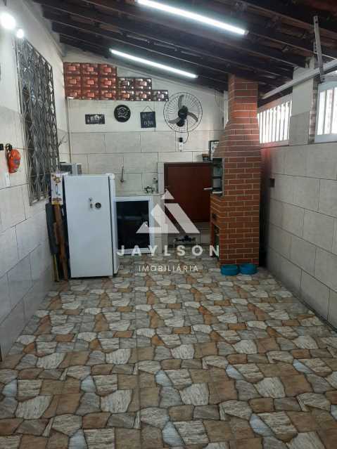 Casa à venda com 2 quartos, 70m² - Foto 21