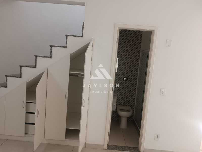 Apartamento à venda com 1 quarto, 52m² - Foto 2