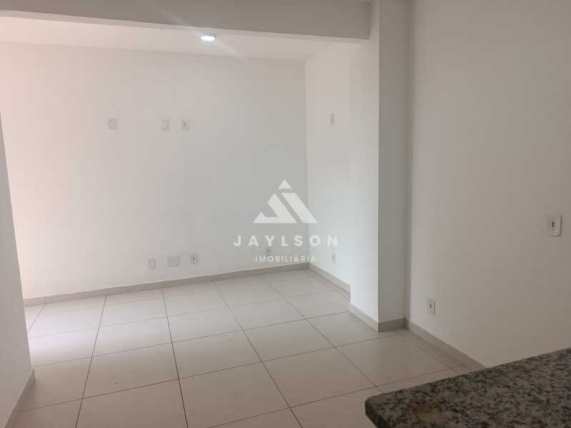 Apartamento à venda com 1 quarto, 52m² - Foto 4