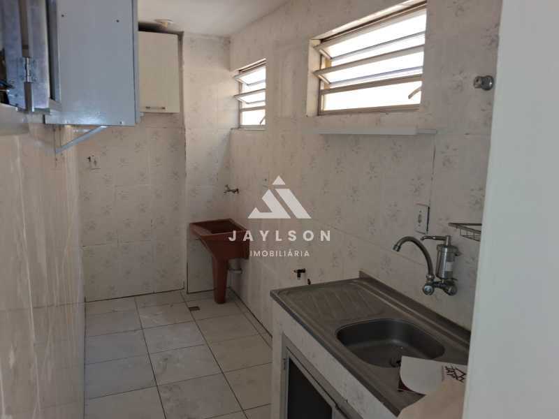 Apartamento à venda com 1 quarto, 40m² - Foto 14