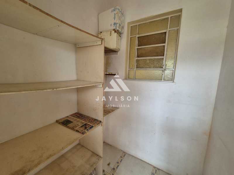 Apartamento à venda com 2 quartos, 74m² - Foto 17