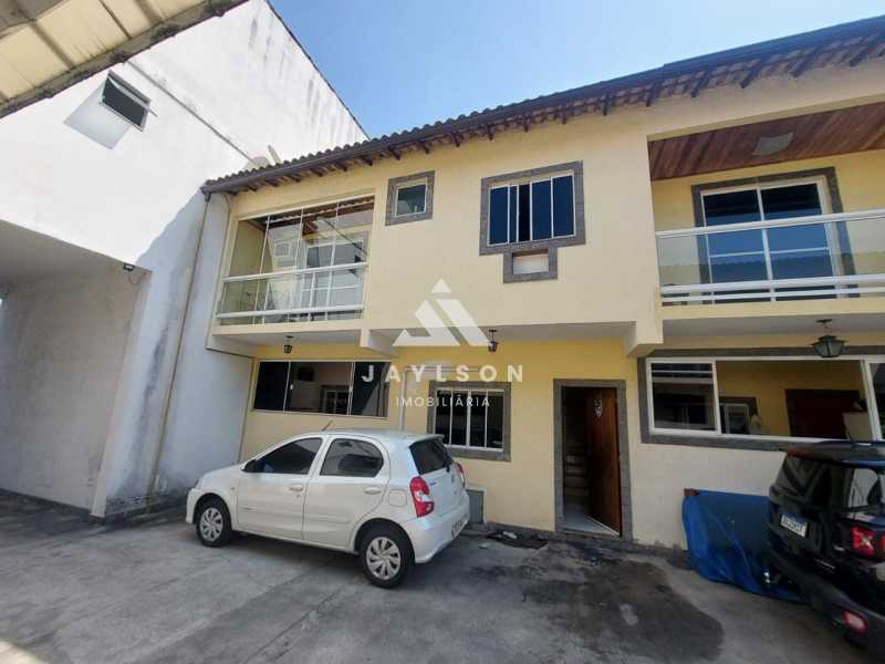 Casa de Vila à venda com 2 quartos, 68m² - Foto 1