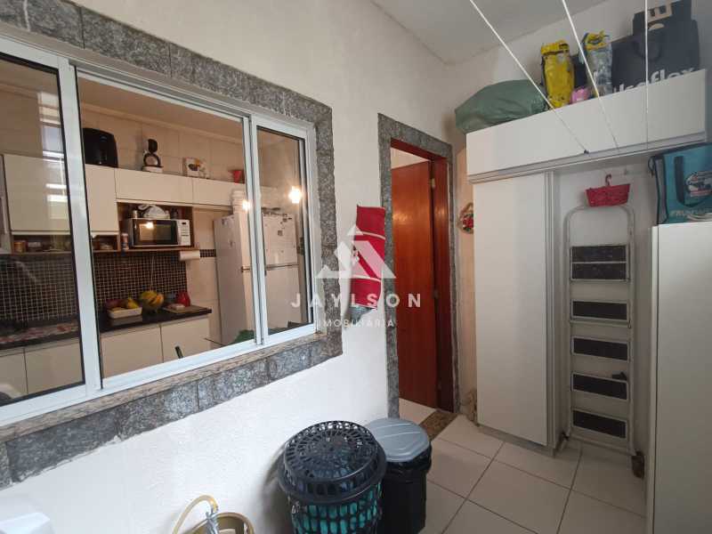 Casa de Vila à venda com 2 quartos, 68m² - Foto 12