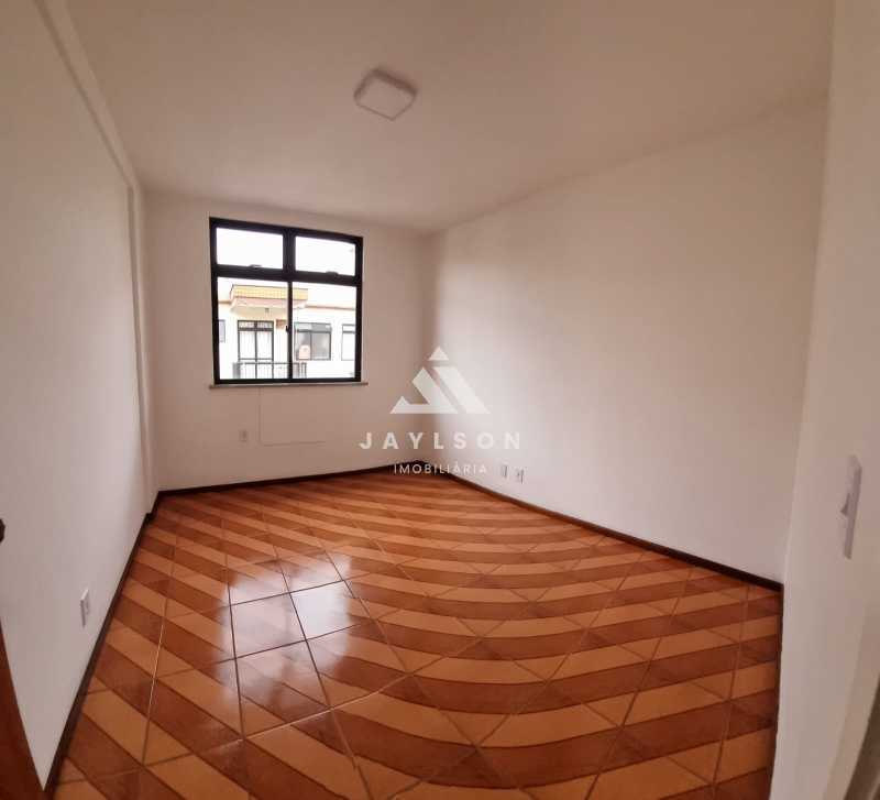 Apartamento à venda com 2 quartos, 68m² - Foto 11