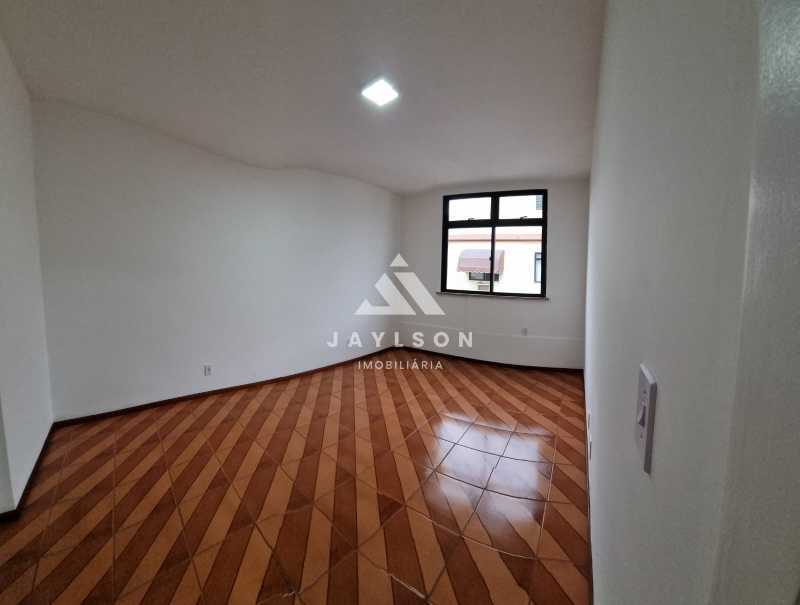 Apartamento à venda com 2 quartos, 68m² - Foto 13