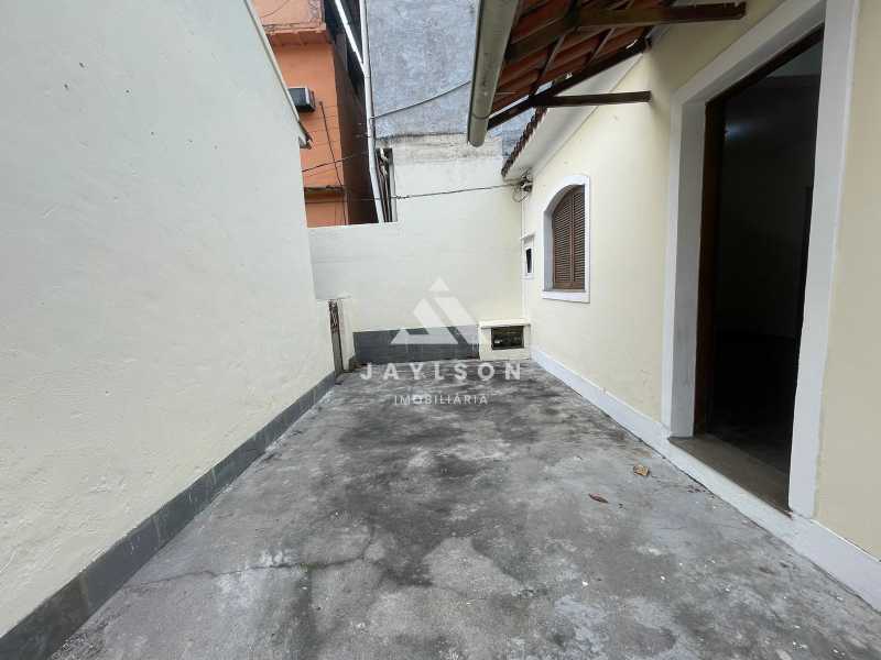 Casa à venda com 5 quartos, 100m² - Foto 18