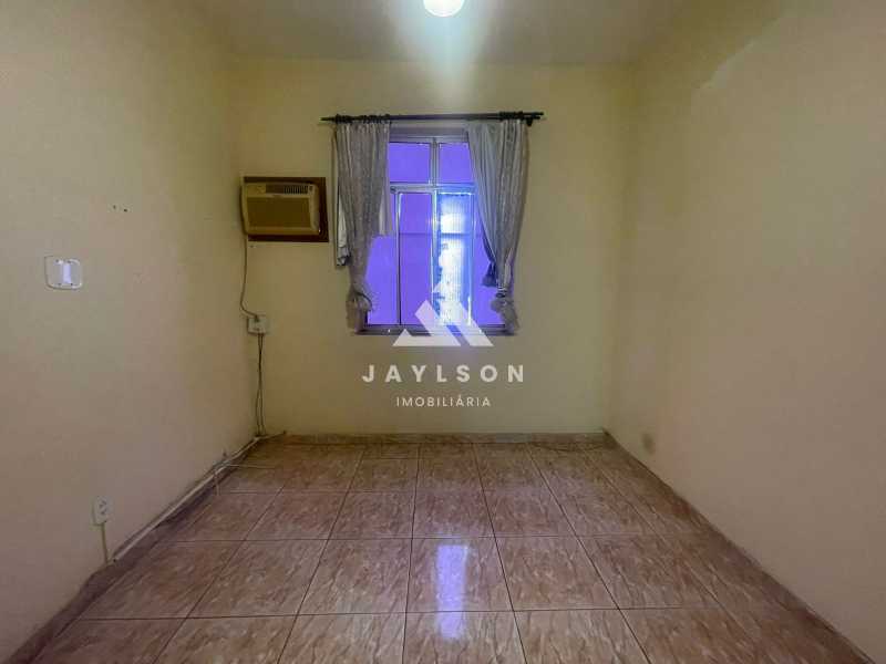 Apartamento à venda com 2 quartos, 65m² - Foto 9