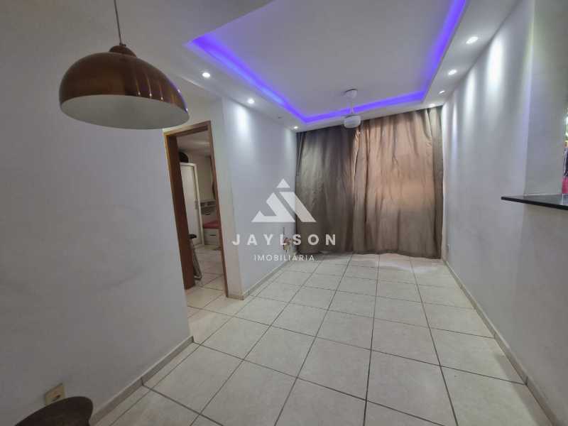 Apartamento à venda com 2 quartos, 59m² - Foto 4