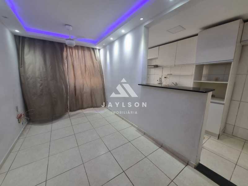 Apartamento à venda com 2 quartos, 59m² - Foto 6