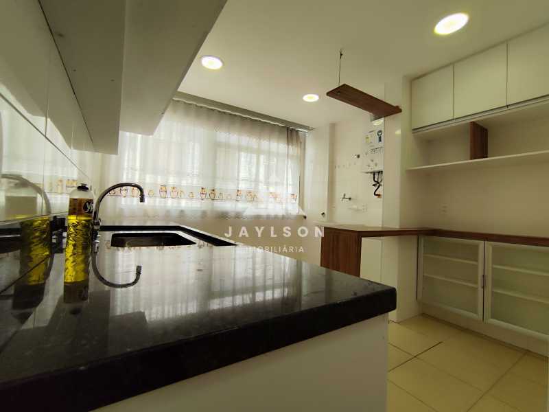 Apartamento à venda com 2 quartos, 83m² - Foto 21