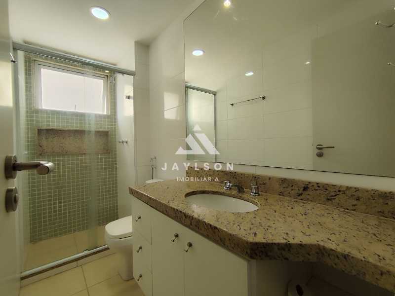 Apartamento à venda com 2 quartos, 83m² - Foto 17