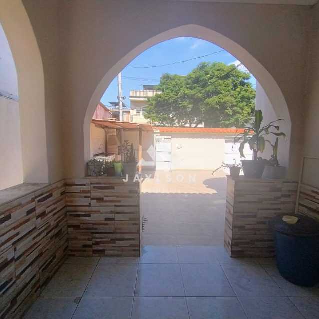 Casa à venda com 3 quartos, 85m² - Foto 3