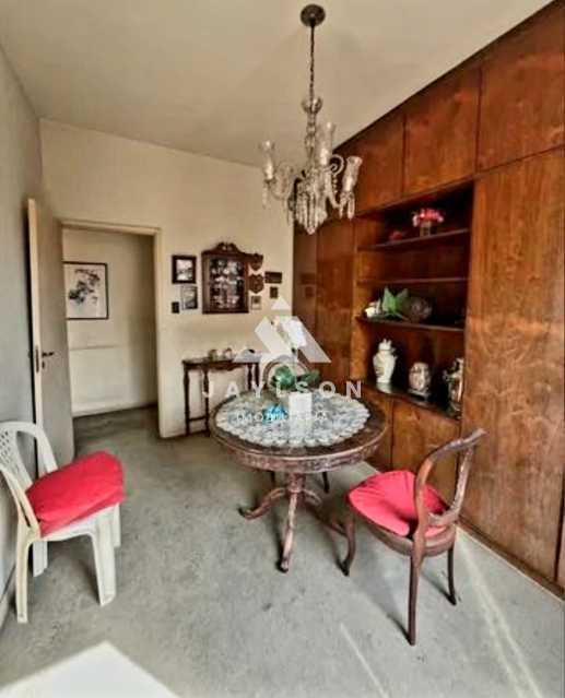 Apartamento à venda com 3 quartos, 120m² - Foto 7