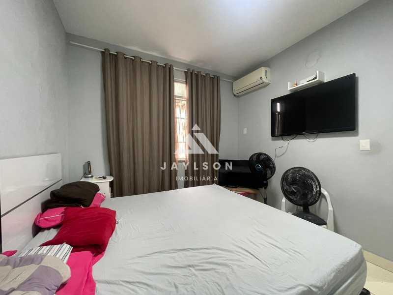 Apartamento à venda com 2 quartos, 70m² - Foto 9