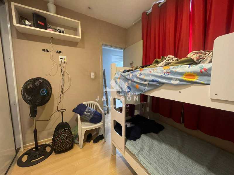 Apartamento à venda com 2 quartos, 70m² - Foto 12