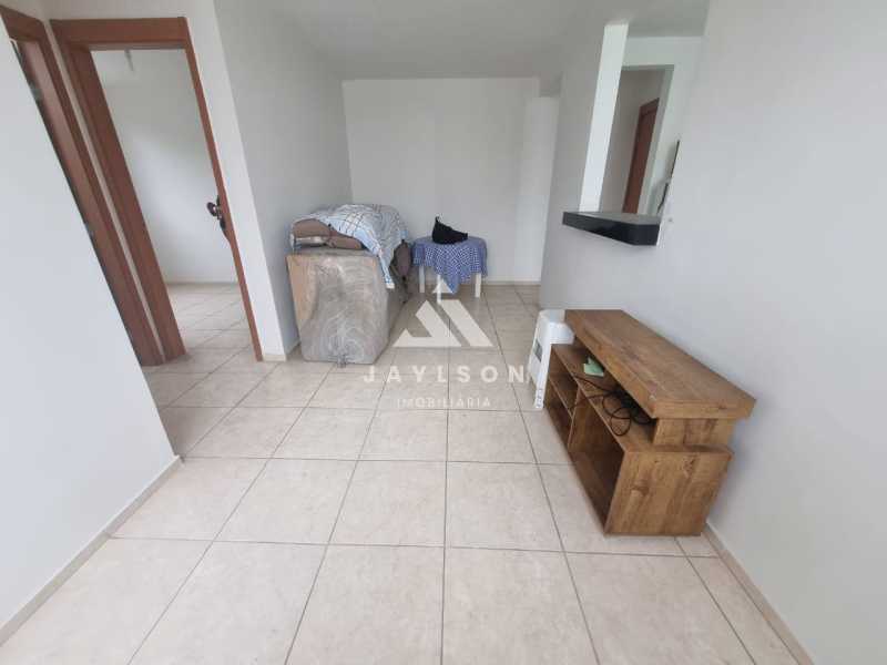 Apartamento à venda com 2 quartos, 48m² - Foto 12