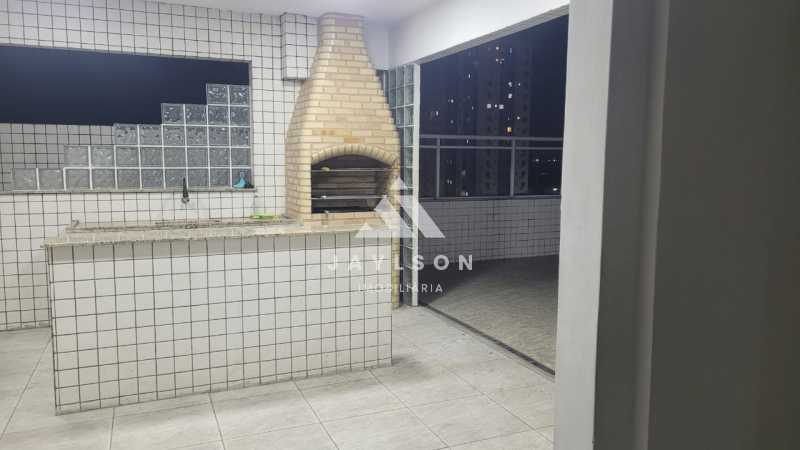 Apartamento à venda com 3 quartos, 76m² - Foto 11