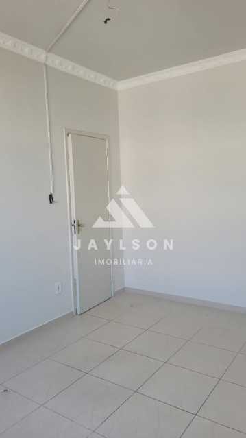 Apartamento à venda com 1 quarto, 42m² - Foto 11