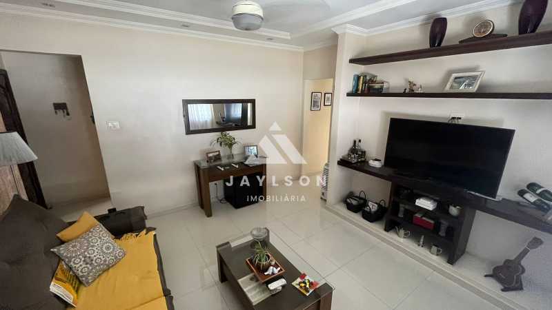 Apartamento à venda com 2 quartos, 71m² - Foto 3