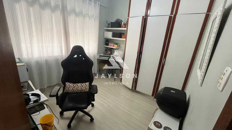 Apartamento à venda com 2 quartos, 71m² - Foto 9