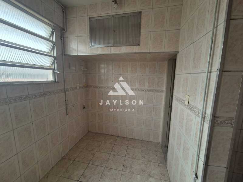 Apartamento à venda com 2 quartos, 75m² - Foto 18