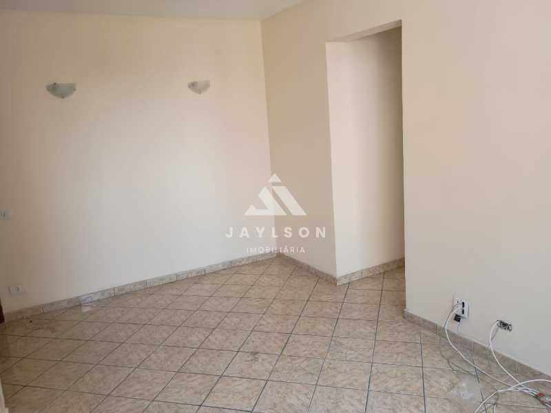 Apartamento à venda com 2 quartos, 59m² - Foto 8