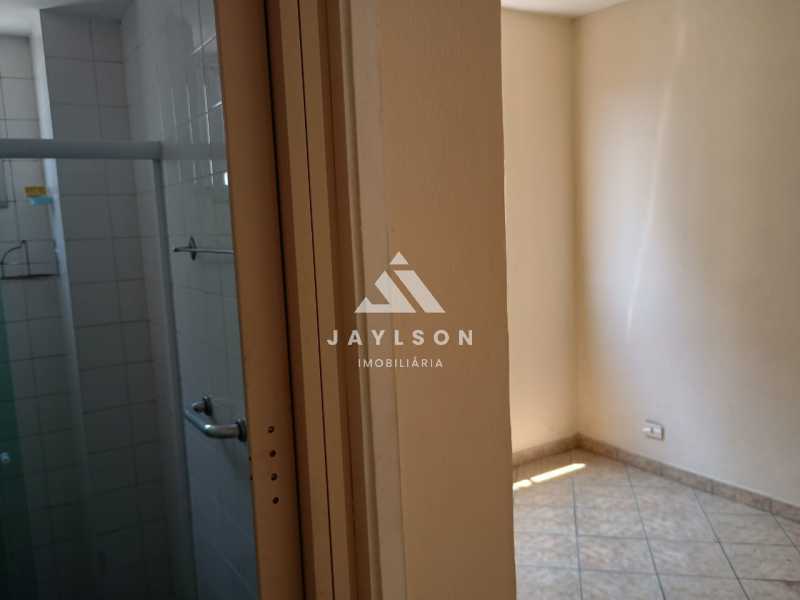 Apartamento à venda com 2 quartos, 59m² - Foto 12