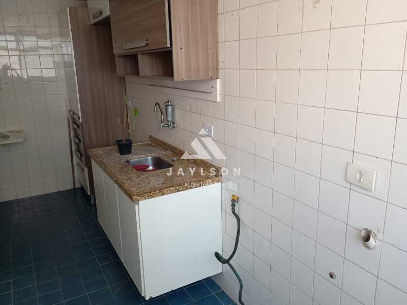 Apartamento à venda com 2 quartos, 59m² - Foto 18