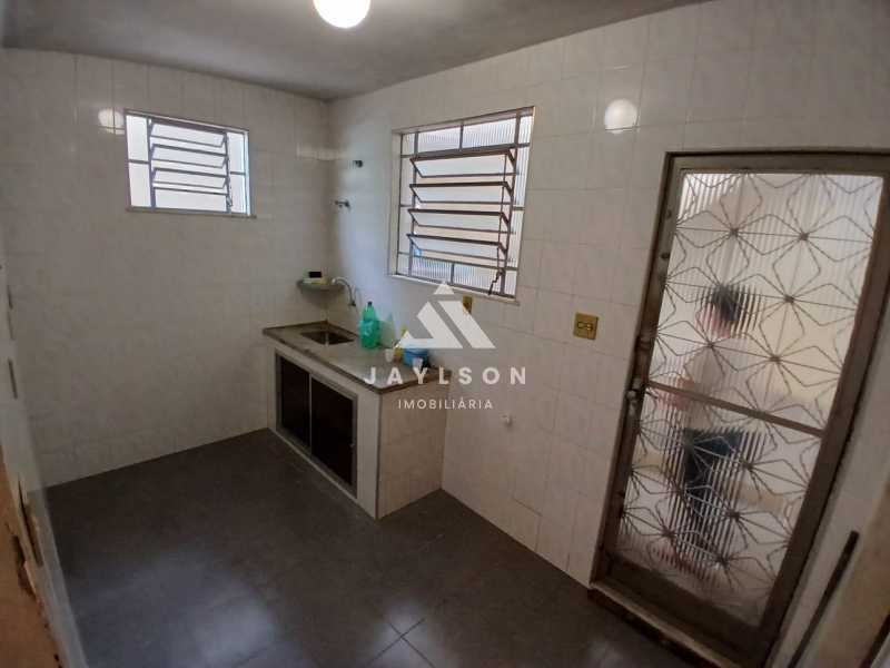 Casa de Vila à venda com 3 quartos, 70m² - Foto 21