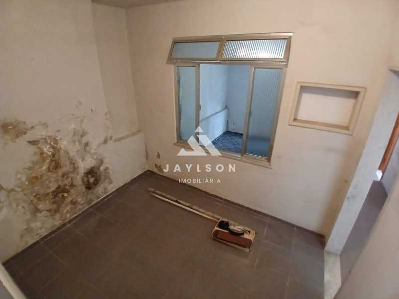 Casa de Vila à venda com 3 quartos, 70m² - Foto 26