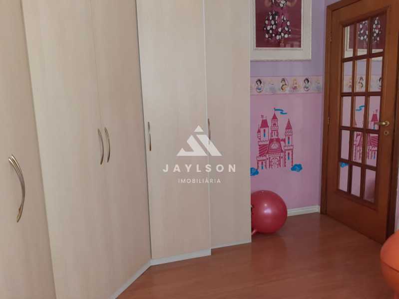 Apartamento à venda com 2 quartos, 85m² - Foto 10