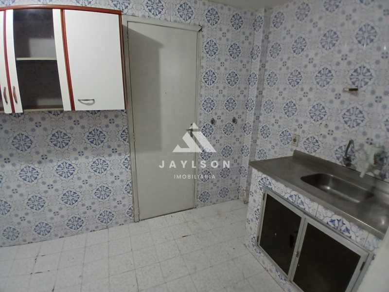 Apartamento à venda com 2 quartos, 66m² - Foto 23