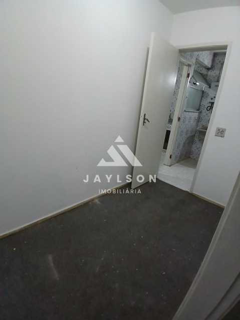 Apartamento à venda com 2 quartos, 66m² - Foto 28