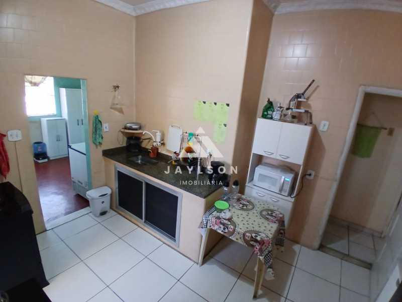 Casa à venda com 2 quartos, 101m² - Foto 25