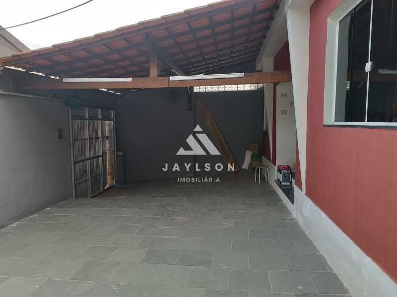 Casa à venda com 2 quartos, 60m² - Foto 19