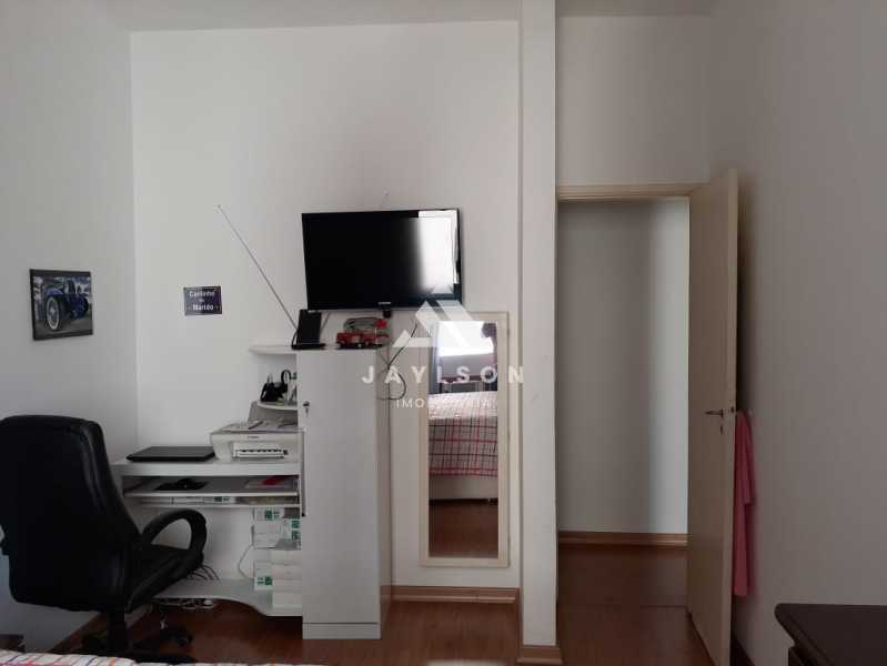 Apartamento à venda com 2 quartos, 75m² - Foto 13