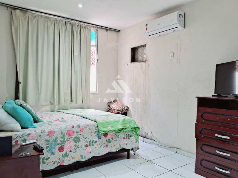 Casa à venda com 6 quartos, 199m² - Foto 9