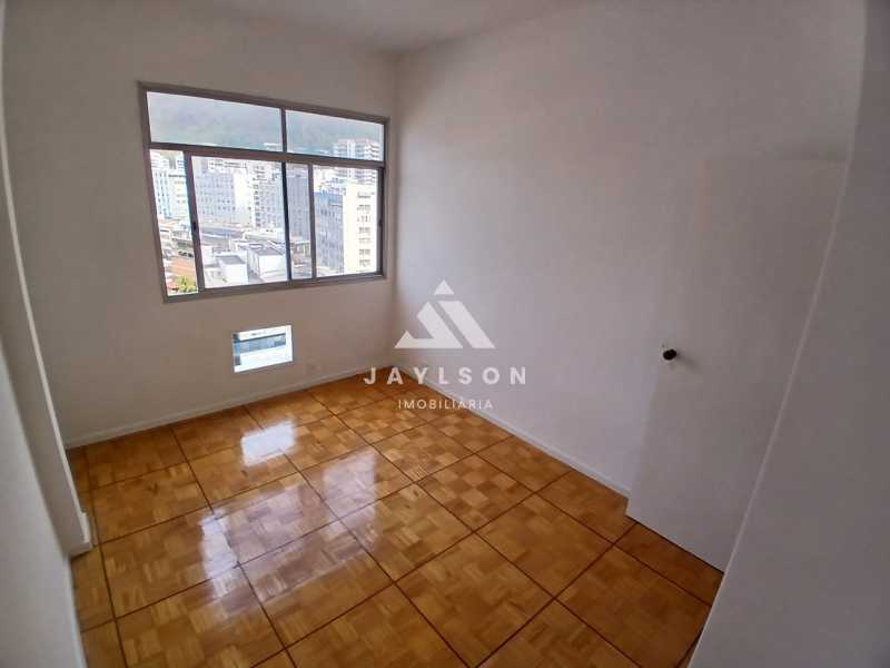 Apartamento à venda com 3 quartos, 130m² - Foto 18