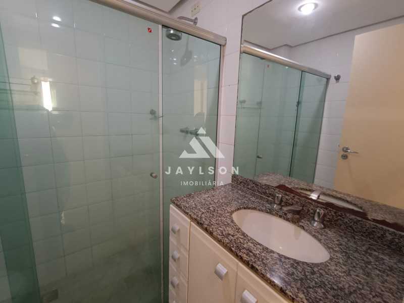 Apartamento à venda com 3 quartos, 120m² - Foto 18