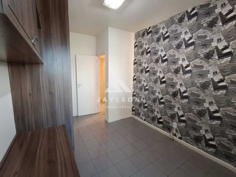 Apartamento à venda com 3 quartos, 120m² - Foto 13