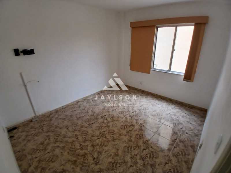 Apartamento à venda com 2 quartos, 85m² - Foto 13